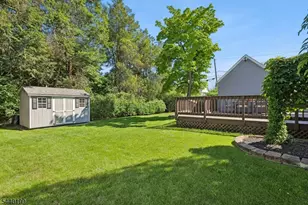 2556 Mountain Ave, Scotch Plains Township, NJ 07076 - Photo 20