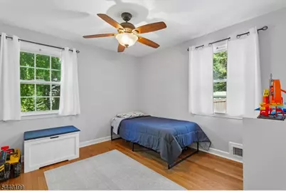 2556 Mountain Ave, Scotch Plains Township, NJ 07076 - Photo 12