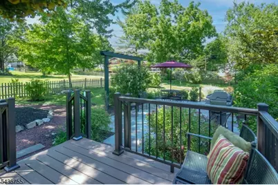 69 W Oak St, Bernards Township, NJ 07920 - Photo 22