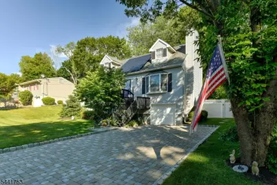 24 Shore Rd, Green Township, NJ 07821 - Photo 2