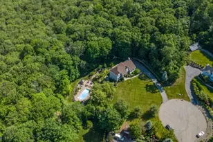 11 Stone Ridge Ct, Rockaway Township, NJ 07866 - Photo 4