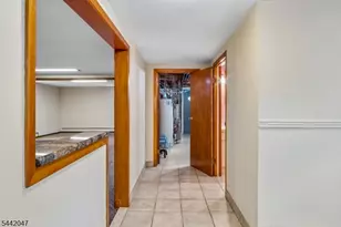 27 Crystal St, North Arlington, NJ 07031 - Photo 32