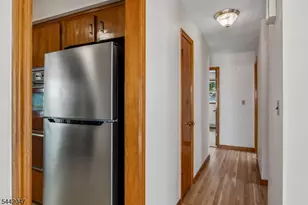27 Crystal St, North Arlington, NJ 07031 - Photo 12