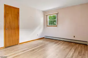 27 Crystal St, North Arlington, NJ 07031 - Photo 14