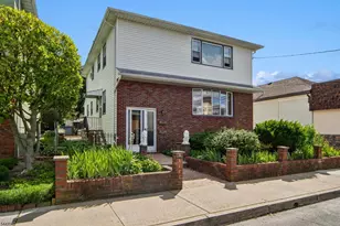 27 Crystal St, North Arlington, NJ 07031 - Photo 2