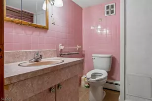 27 Crystal St, North Arlington, NJ 07031 - Photo 24