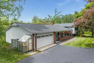 7 Sky View Garden Rd, Clinton Township, NJ 08833 - Photo 38