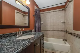 7 Sky View Garden Rd, Clinton Township, NJ 08833 - Photo 22