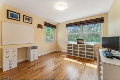 7 Sky View Garden Rd, Clinton Township, NJ 08833 - Photo 22