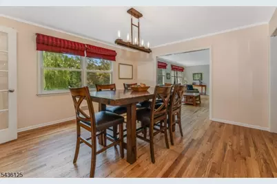 7 Sky View Garden Rd, Clinton Township, NJ 08833 - Photo 10
