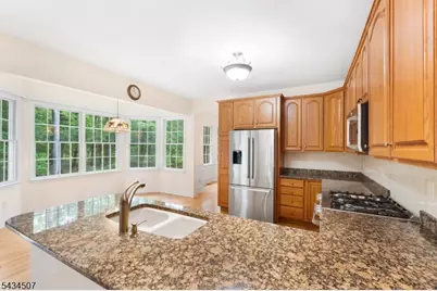 36 King George Rd, Warren Township, NJ 07059 - Photo 10