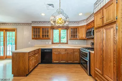 4 Redwood Way, Roxbury Township, NJ 07836 - Photo 12