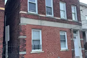 322 S 7th St, Elizabeth, NJ 07202 - Photo 1