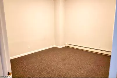 9 Emerson Pl, Newark, NJ 07114 - Photo 4