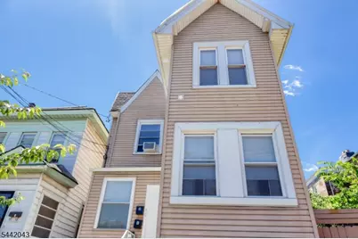 9 Emerson Pl, Newark, NJ 07114 - Photo 2