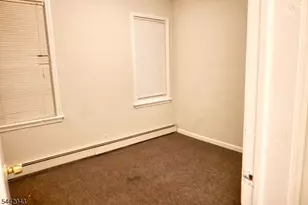 9 Emerson Pl, Newark, NJ 07114 - Photo 8