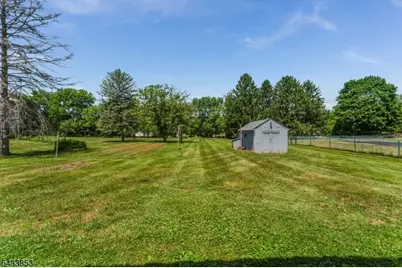 44 Pleasant Valley Rd, Washington Township, NJ 07882 - Photo 24