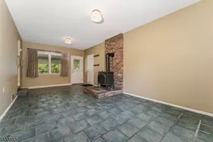 44 Pleasant Valley Rd, Washington Township, NJ 07882 - Photo 12