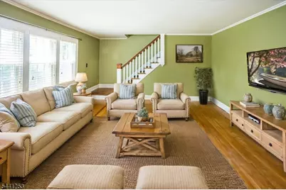 3 Lucien Pl, Linden, NJ 07036 - Photo 10