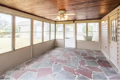 3 Lucien Pl, Linden, NJ 07036 - Photo 30