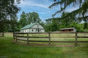 48 Forty Second St, Readington, NJ 08889 - Photo 44