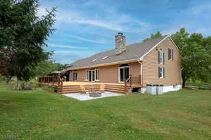 48 Forty Second St, Readington, NJ 08889 - Photo 38