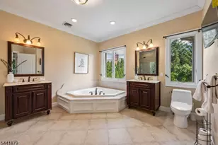 18 Berkshire Pl, Englewood, NJ 07632 - Photo 16
