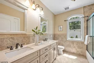 18 Berkshire Pl, Englewood, NJ 07632 - Photo 20