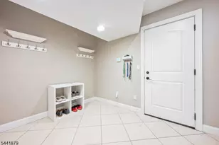 18 Berkshire Pl, Englewood, NJ 07632 - Photo 26
