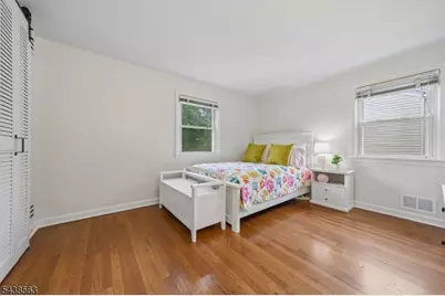 373 Saint Cloud Ave, West Orange Township, NJ 07052 - Photo 20