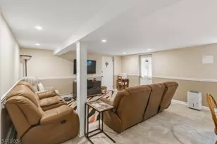 63 Valley Rd, Butler, NJ 07405 - Photo 22
