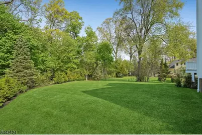 25 Beverly Rd, Madison, NJ 07940 - Photo 42