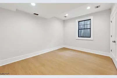 25 Beverly Rd, Madison, NJ 07940 - Photo 38