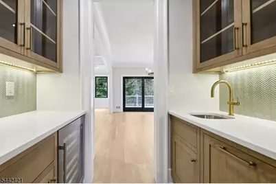 25 Beverly Rd, Madison, NJ 07940 - Photo 14