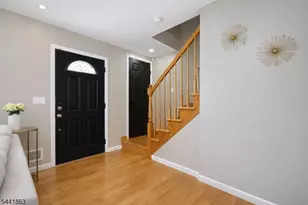 20 Cliff Ave, Woodbridge Township, NJ 08863 - Photo 14