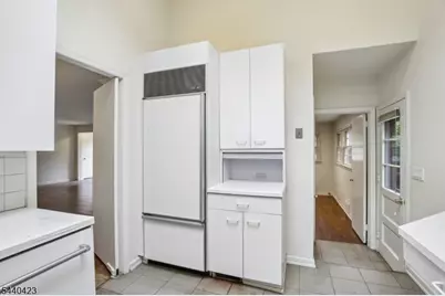 61 Samson Ave, Madison, NJ 07940 - Photo 8