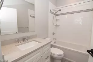 14 Clover Ct, Berkeley Heights Township, NJ 07922 - Photo 20