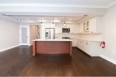 14 Clover Court #14, Berkeley Heights Township, NJ 07922 - Photo 2