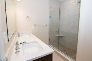 14 Clover Ct, Berkeley Heights Township, NJ 07922 - Photo 12