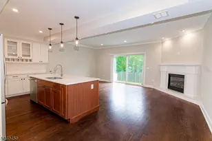 14 Clover Ct, Berkeley Heights Township, NJ 07922 - Photo 8