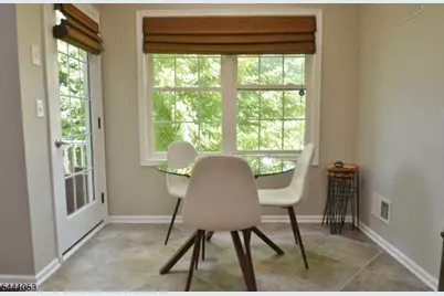 1 Greenwich Ct, Mount Olive, NJ 07828 - Photo 8