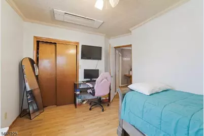 30 Getty Ave, Clifton, NJ 07011 - Photo 20