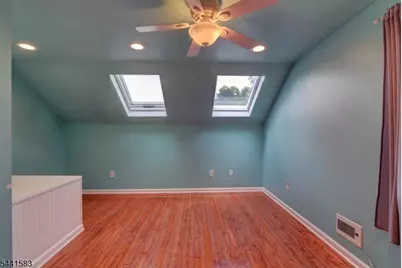 23 Ute Ave, Parsippany, NJ 07034 - Photo 26