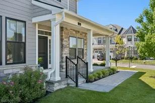1 Beacon Pl, Warren Township, NJ 07059 - Photo 4