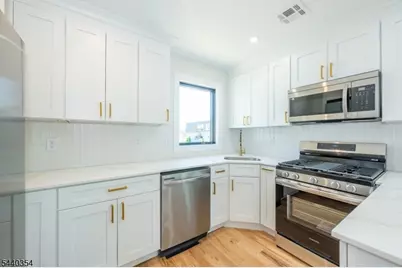 363 Park St, Hackensack, NJ 07601 - Photo 22