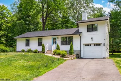 950 E Walnut Dr, Stillwater, NJ 07860 - Photo 2