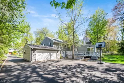 28 Spring Ridge Dr, Berkeley Heights Township, NJ 07922 - Photo 44