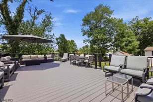 18 Stern Pl, Woodbridge Township, NJ 08863 - Photo 28