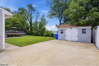 18 Stern Place, Woodbridge Township, NJ 08863 - Photo 32