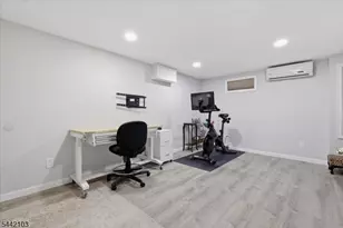 18 Stern Pl, Woodbridge Township, NJ 08863 - Photo 22